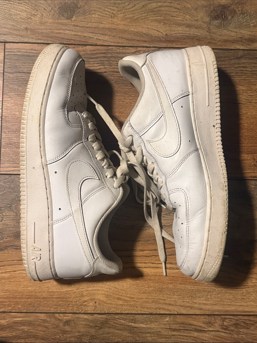 Nike Air Men's Low-Top Sneakers — White